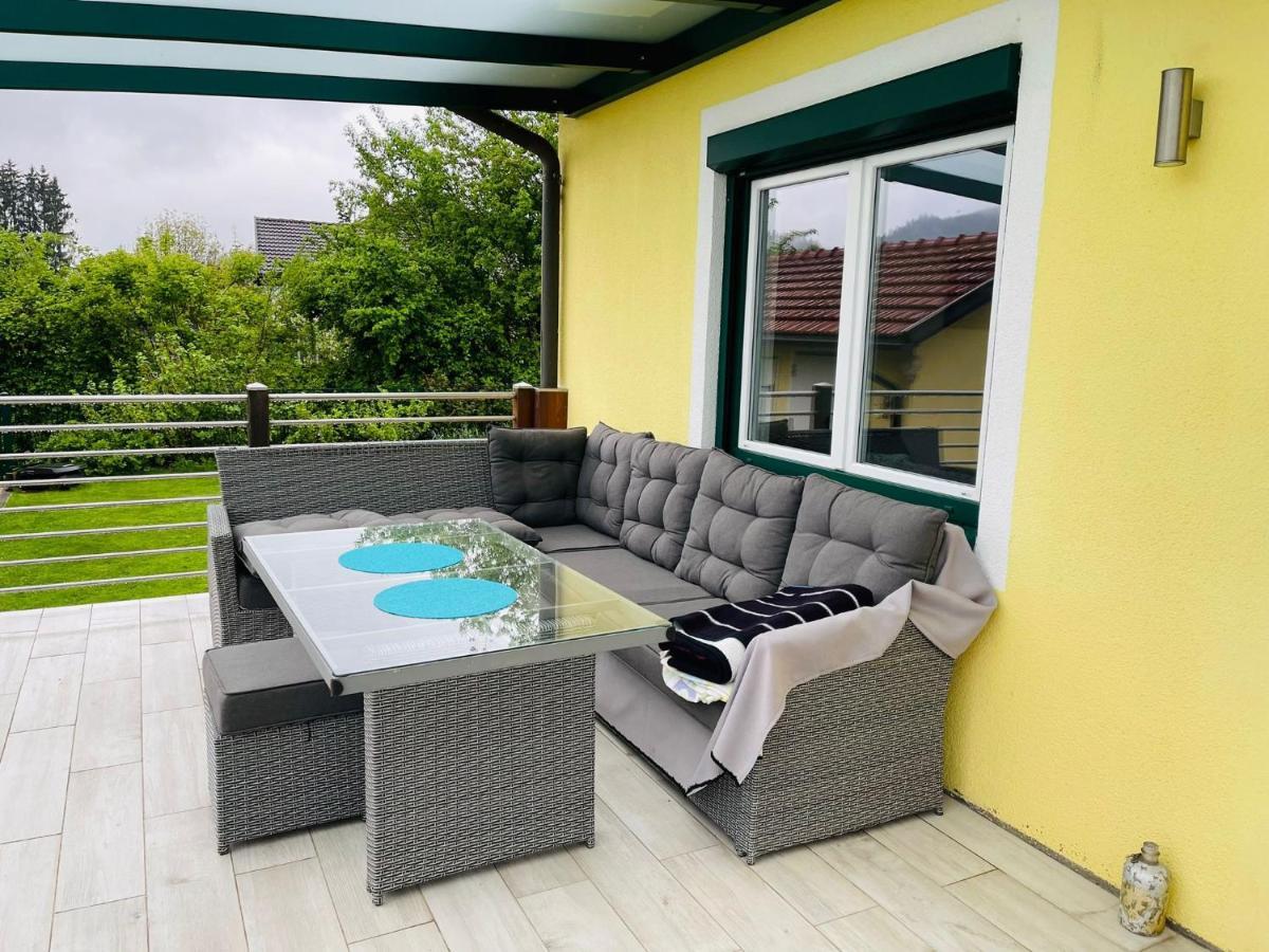 Apartment Schlossbergblick Griffen エクステリア 写真