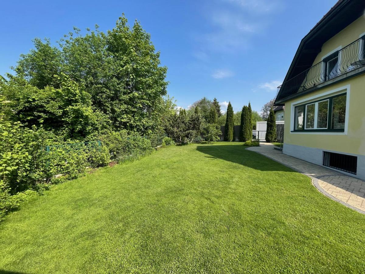 Apartment Schlossbergblick Griffen エクステリア 写真